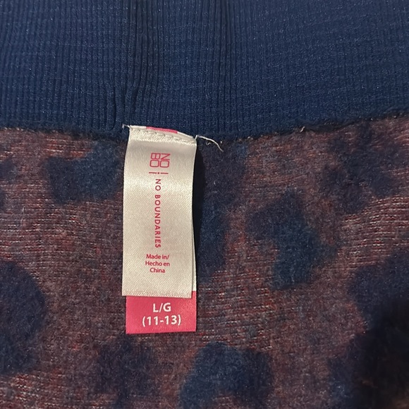 No Boundaries Fleece Lined Christmas Leggings - Picture 8 of 9